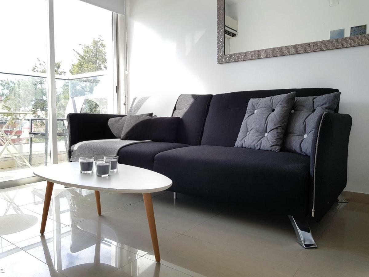 City Pearl - Modern 2 Bed Sea View Apt In City Centre Lemesós Eksteriør bilde